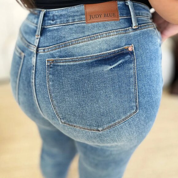 Judy Blue Full Size Mid Rise Rigid Magic Release Hem Jeans - Picture 3 of 4